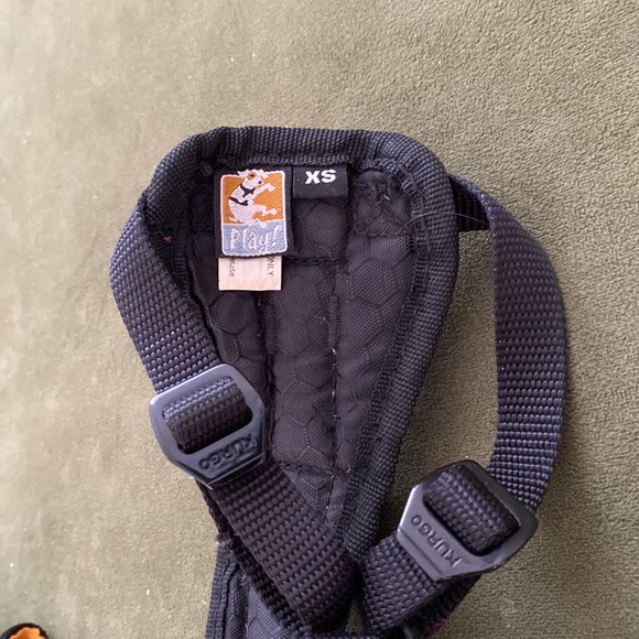 Kurgo Tru-Fit(TM) Crash Tested Dog Harness, Black, Extra Small - Picture 2 of 4